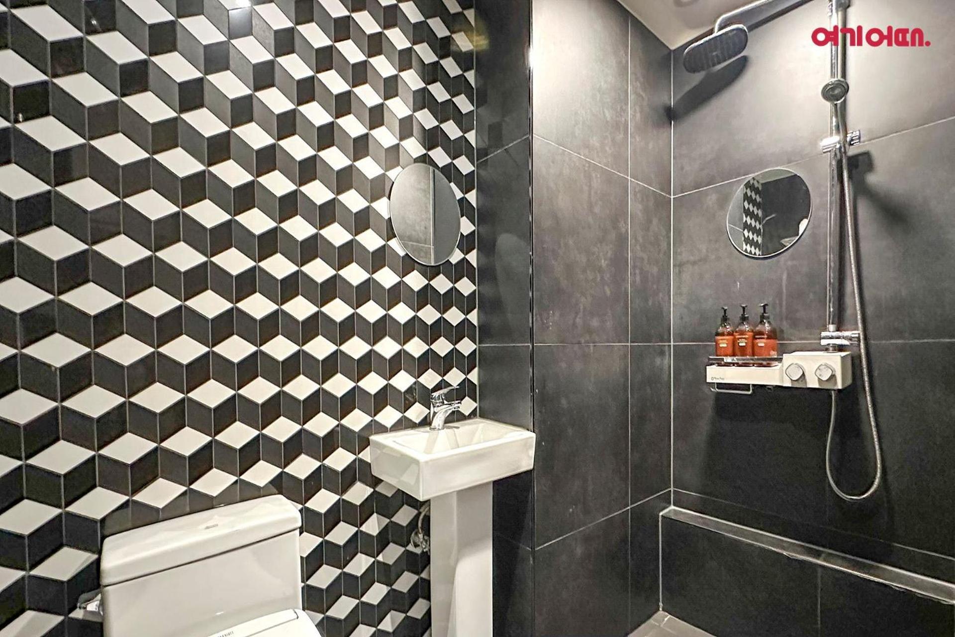 יונגין Hotel Yaja Terminal Branch מראה חיצוני תמונה